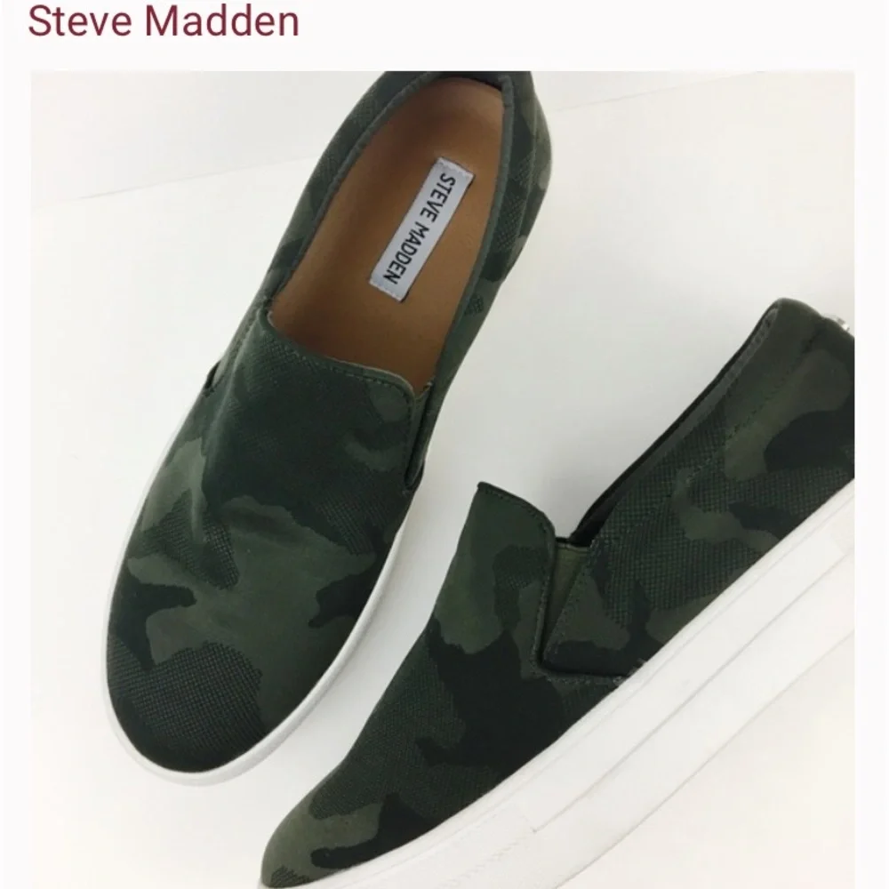 Steve Madden como prints platform sneakers size 8.5